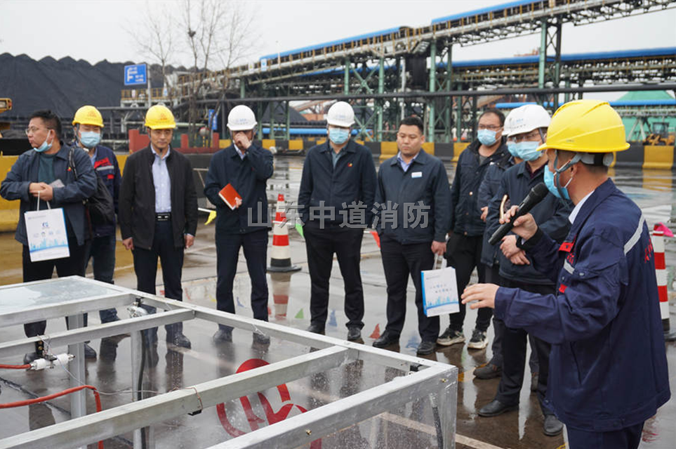 无人驾驶新能源纯电矿车全氟己酮自动灭火装置